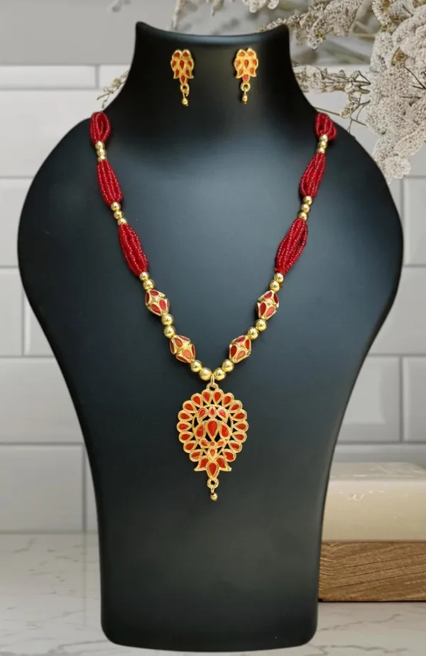 Copper_Based_Assamese_Traditional_Red_Meenakari_Dugdugi_4_Ball_Monimala_Tassel_Jewellery_Set