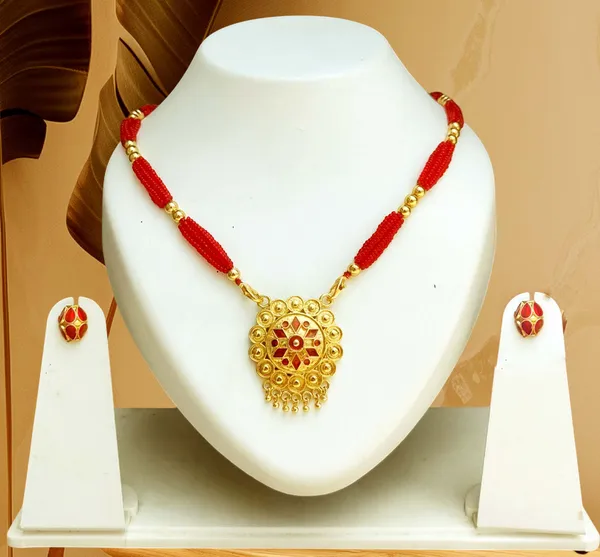 Assamese_Traditional_Red_Small_Japi_Jewellery_Set