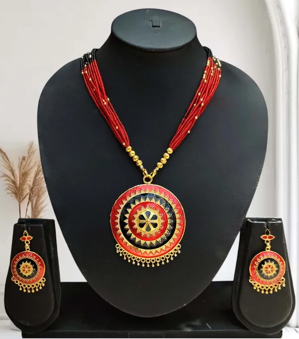 Assamese_Traditional_Copper_Based_Red_Black_Japi_New_Tassel_Jewellery_Set