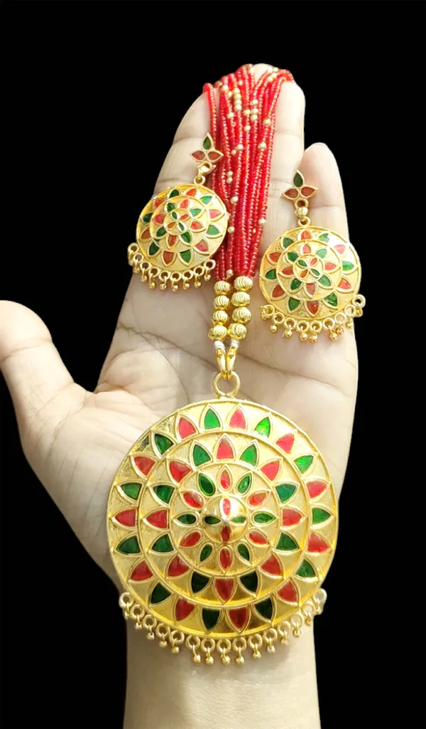 Assamese_Traditional_Copper_Based_Red_Green_Japi_Jewellery_Set