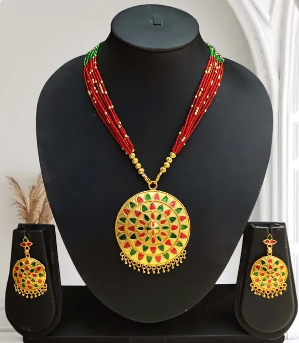 Assamese_Traditional_Copper_Based_Red_Green_Japi_Jewellery_Set