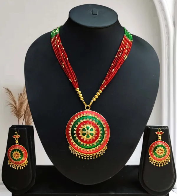 Assamese_Traditional_Copper_Based_Red_Green_Japi_New_Tassel_Jewellery_Set