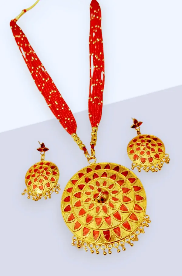 Assamese_Traditional_Copper_Based_Red_Japi_Jewellery_Set