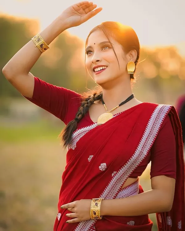 Assamese_Traditional_Golden_Black_Kula_Jewellery_Set