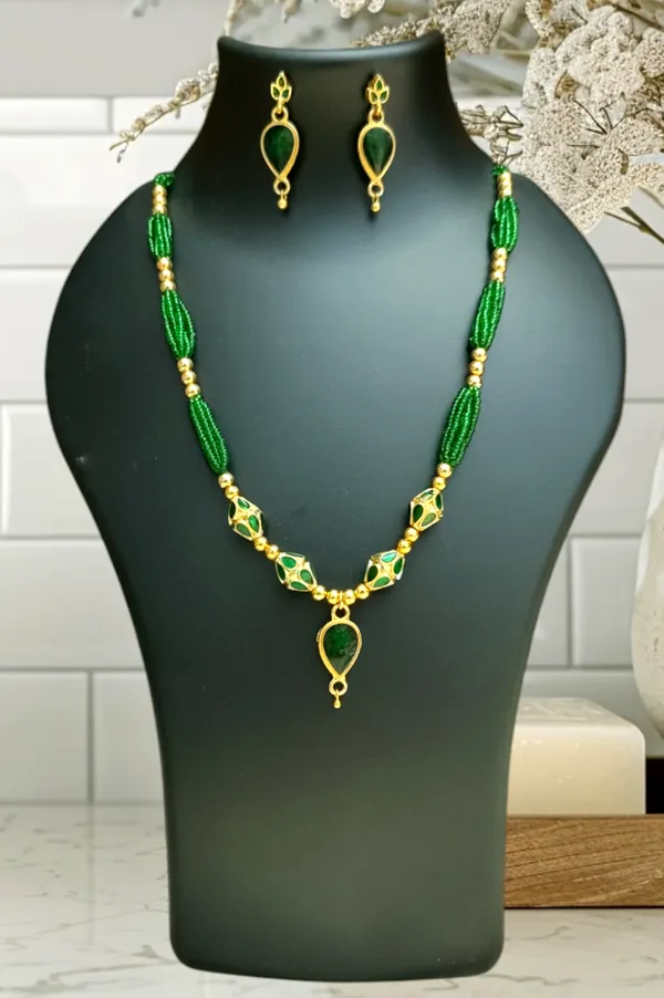 Assamese_Traditional_Green_Golpata_Locket_4_Monimala_Tassel_Jewellery_Set