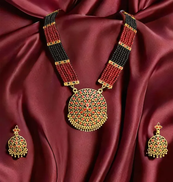 Assamese_Traditional_Red_Black_Japi_Moti_Tassel_Jewellery_Set