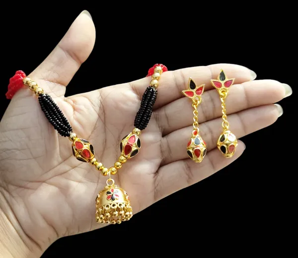 Copper_Based_Assamese_Traditional_Red_Black_Monimala_Jhumka_Jewellery_Set