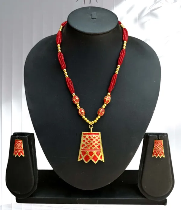 Assamese_Traditional_Red_Meenakari_Thuriya_4_Ball_Tassel_Jewellery_Set