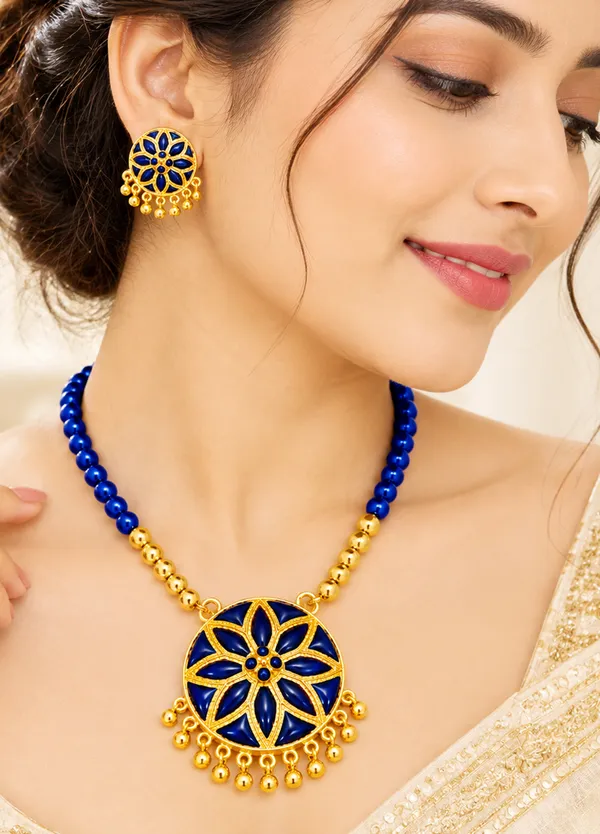 BG_GOLD_Assamese_traditiona_Jewellery_Copper_Based__Blue_Japi_Moni_Tassel_Jewellery_Set