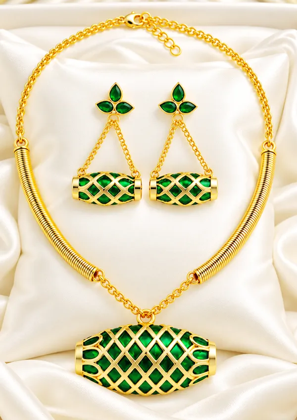 BG_GOLD_Assamese_traditiona_Jewellery_Copper_Based__Green_Dhulbiri_Set__Pipe_Chain_