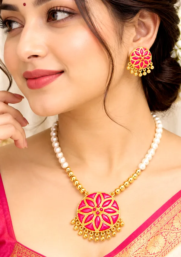 BG_GOLD_Assamese_traditiona__Copper_Based__Pink_japi_moni_tassel_jewellery_set
