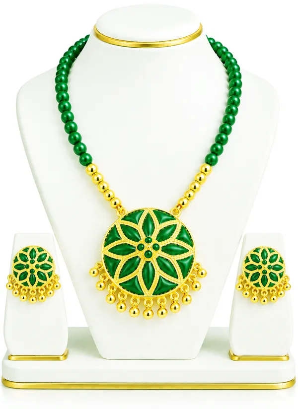 BG_GOLD_Assamese_traditiona_Jewellery_Copper_Based___Green_japi_moni_tassel_jewellery_set