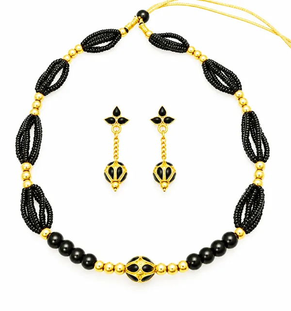 BG_GOLD_Assamese_traditional_copper_based_1_ball_black_monimala_jewellery_set_