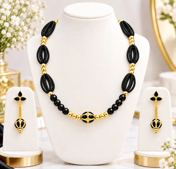 BG_GOLD_Assamese_traditional_copper_based_1_ball_black_monimala_jewellery_set_
