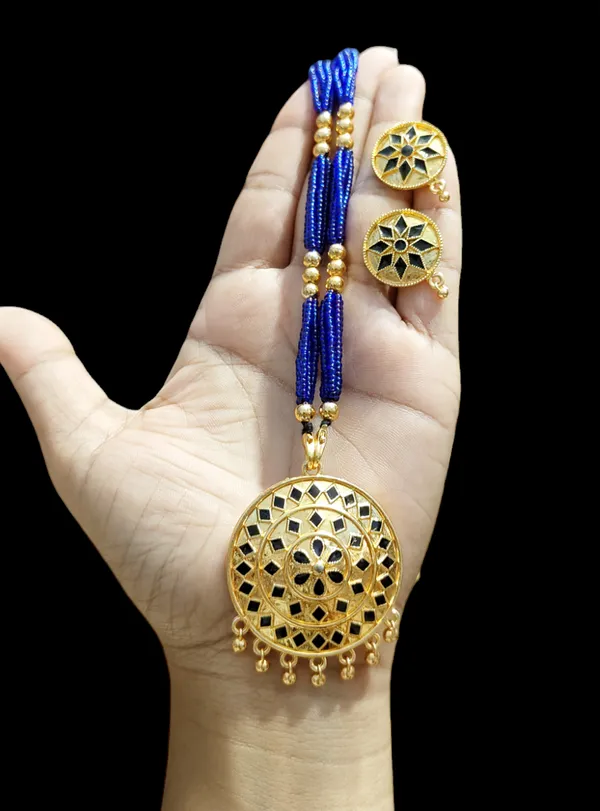 Assamese_Traditional_Blue_Japi_With_Tassel
