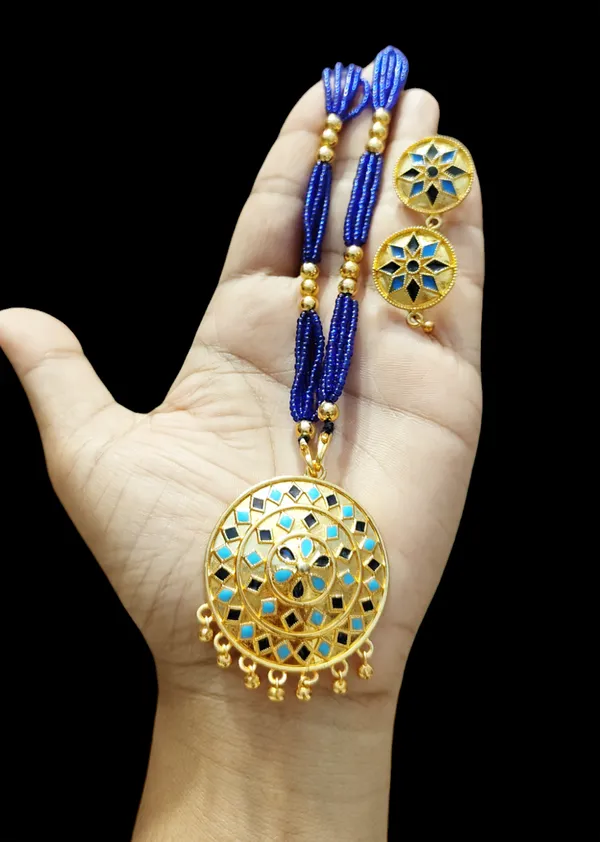 Assamese_Traditional_D-B_Japi_With_Tassel
