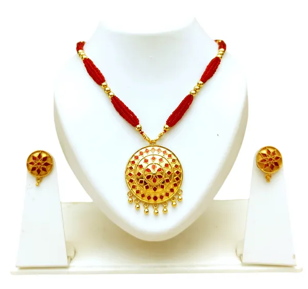 Asssamese_Traditional_Red_Japi_With_Tassel