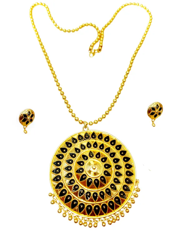 Assamese_Traditional_Black_Big_Japi_Top_Earring_With_Goti_Chain