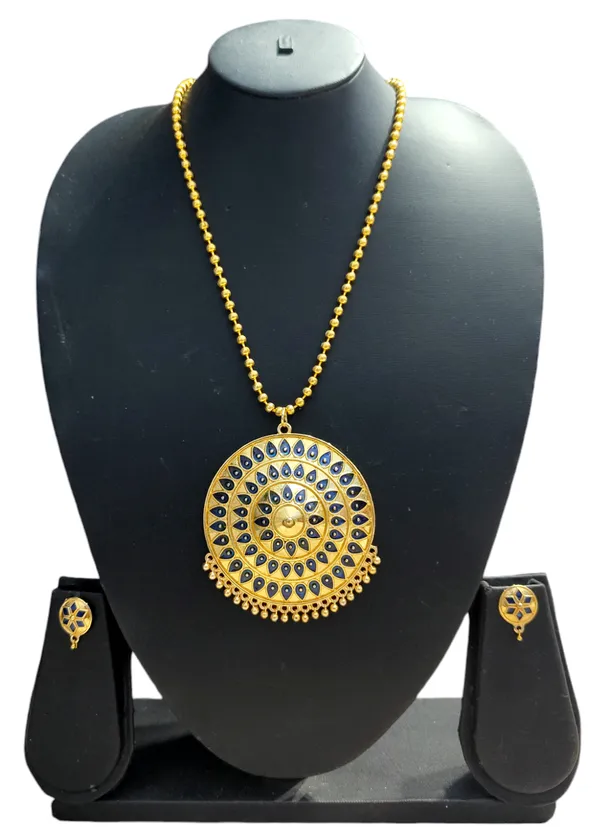 Assamese_Traditional_Blue_Big_Japi_Top_Earring_With_Goti_Chain