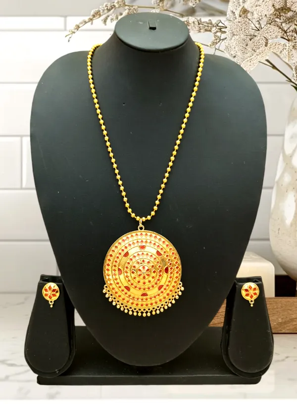 Assamese_Traditional_Red_Big_Japi_Top_Earring_With_Goti_Chain