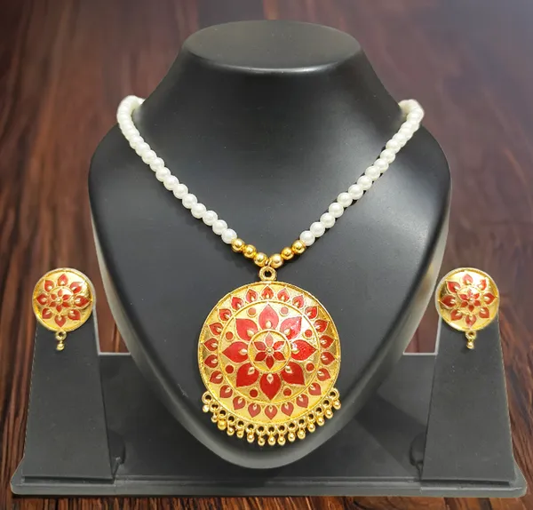 Assamese_Traditional_Copper_Based_Japi_White_Moti_Tassel_Jewellery_Set