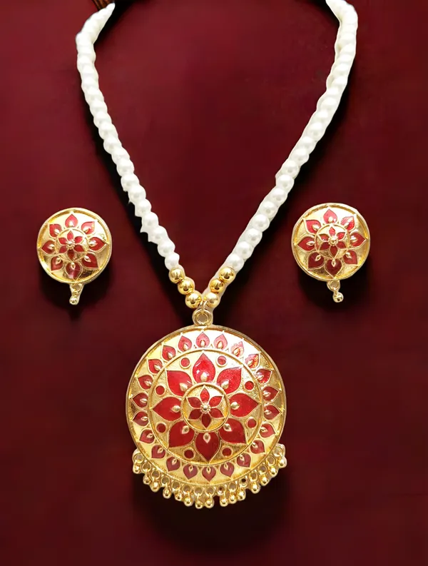 Assamese_Traditional_Copper_Based_Japi_White_Moti_Tassel_Jewellery_Set