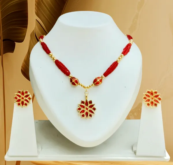 Assamese_Traditional_Red_Star_With_Monimala_Tassel_Jewellery_Set