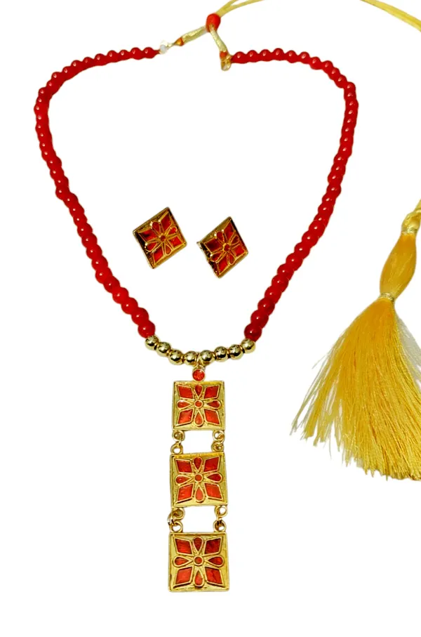 Assamese_Traditional_Red_Square_Jewellery_Set_For_Women_&_Girls