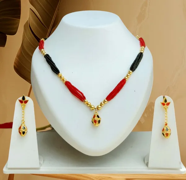 Assamese_Traditional_Red_Black_Boll_Tassel_Jewellery_Set