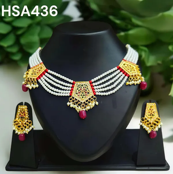 Balaji_Gold_Multicolour_Royal_Kundan_Pearl_Choker_Necklace_Set_With_Earrings_For_Women