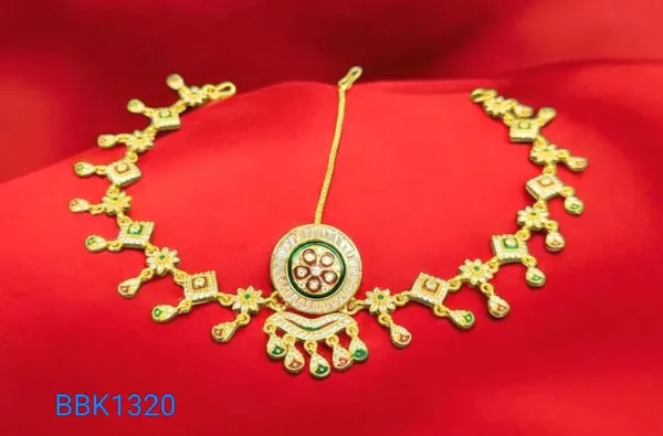 Balaji_Gold_Red_&_Green_Traditional_Rajasthani_Sheeshfool_Rakhdi_&_Stone_Maang_Tikka_For_Women