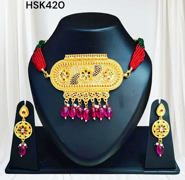 Balaji_Gold_Red_&_Green_Traditional_Aad_Necklace_&_Earrings_Set_With_Beads_And_Stone_Drops_For_Women
