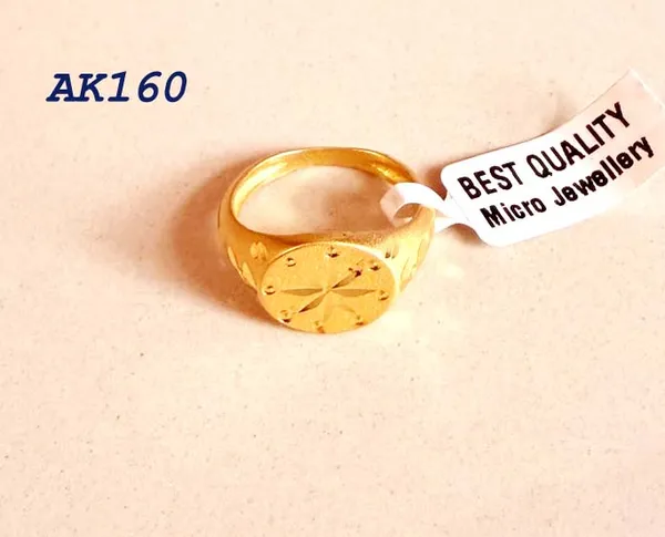 Balaji_Gold_Golden_Classic_Round_Face_Directional_Star_Band_Ring_For_Men