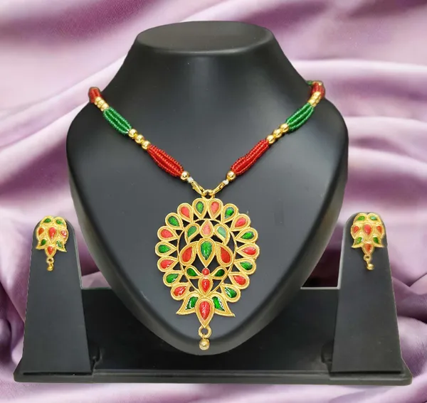Assamese_Traditional_Gold_Plated_Red_Green_Colour_Dugdugi_Tassel_Jewellery_Set_For_Women
