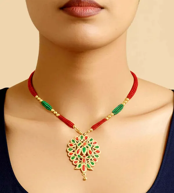 Assamese_Traditional_Gold_Plated_Red_Green_Colour_Dugdugi_Tassel_Jewellery_Set_For_Women