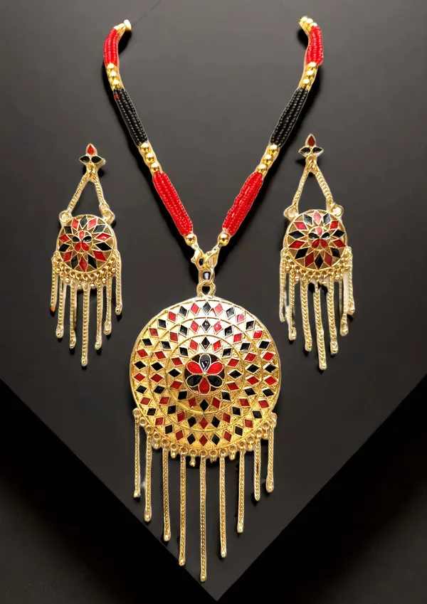 Assamese_Traditional_Gold_Plated_Red_Black_Meenakari_Japi_Tassel_Jewellery_Set_For_Women