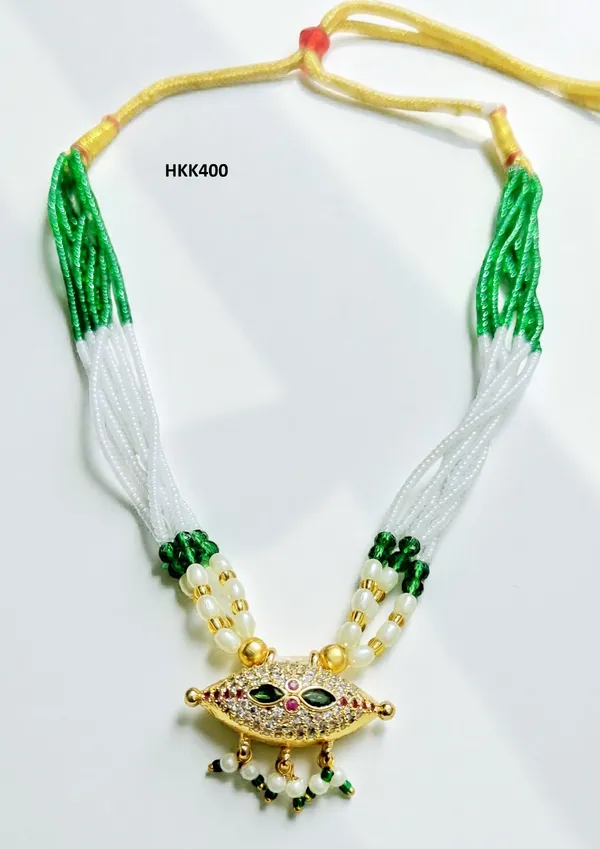Balaji_Gold_Golden_Elegant_&_Beaded_Kundan_Pendant_Necklace_For_Women