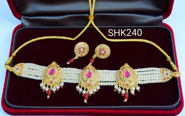 Balaji_Gold_Multicolour_Kundan_Pearl_Choker_Necklace_Set_With_Ruby_Stones_For_Women