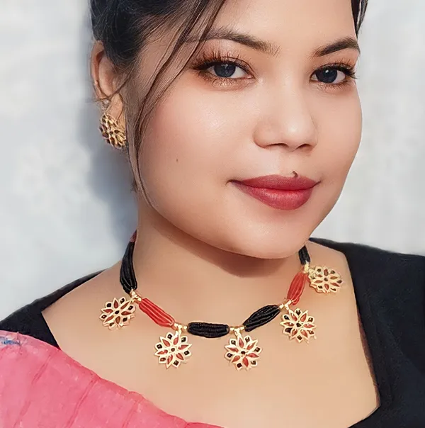 Copper_Based_Assamese_Traditional_Red_Black_Thuria_Jewellery_Set_For_Women