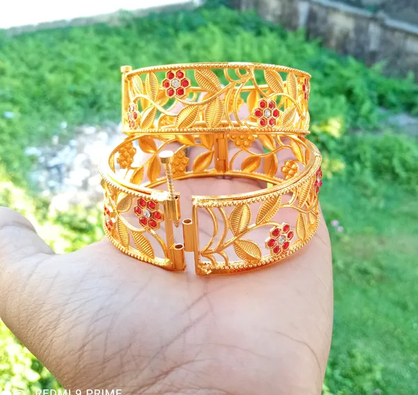 Assamese_Traditional_Gold_Plated_Red_Colour_Tassel_Jewellery_Set_For_Women