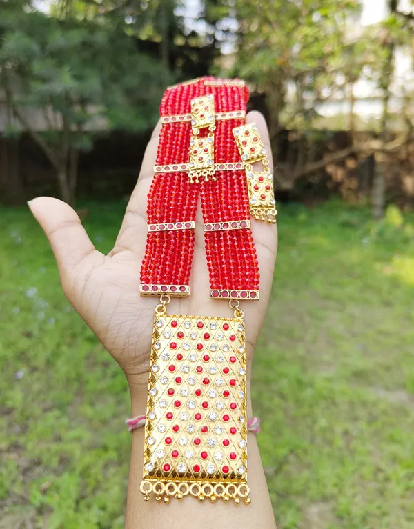 Assamese_Traditional_Gold_Plated_Red_Colour_Tassel_Jewellery_Set_For_Women