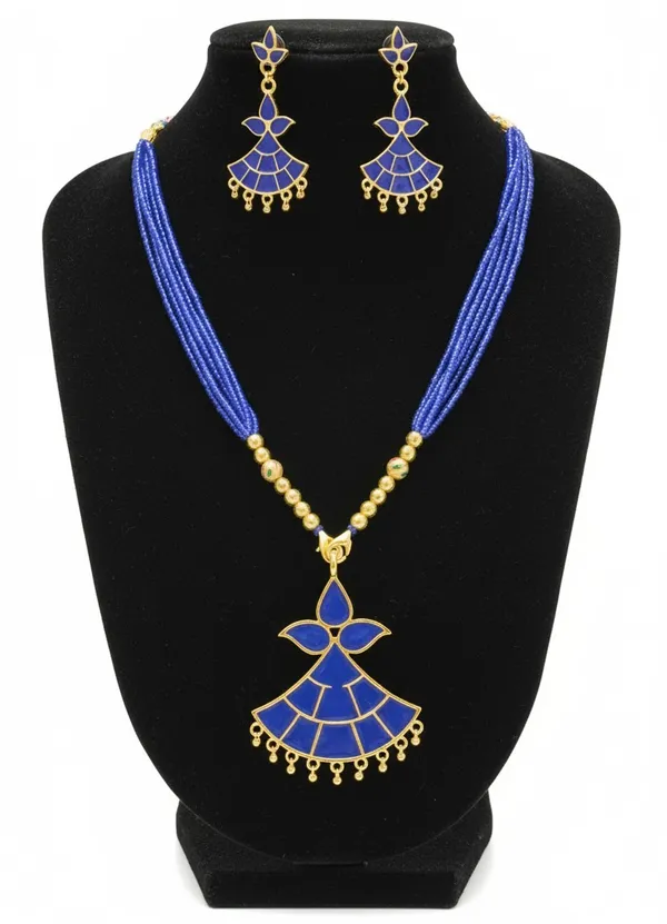 Assamese_Traditional_Gold_Plated_Blue_Colour_Necklace_Tassel_Pendant_Set_For_Women_And_Girls