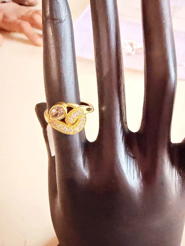 Balaji_Gold_Micro_Gold_Plating_Luxury_Teardrop_Cz_Stone_Designer_Ring_For_Women