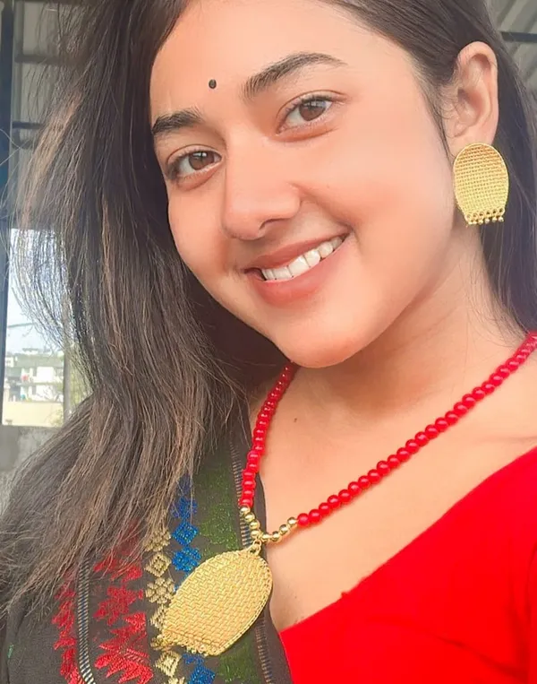 Assamese_Traditional_Copper_Based_Kula_Moni_Tassel_Jewellery_Set