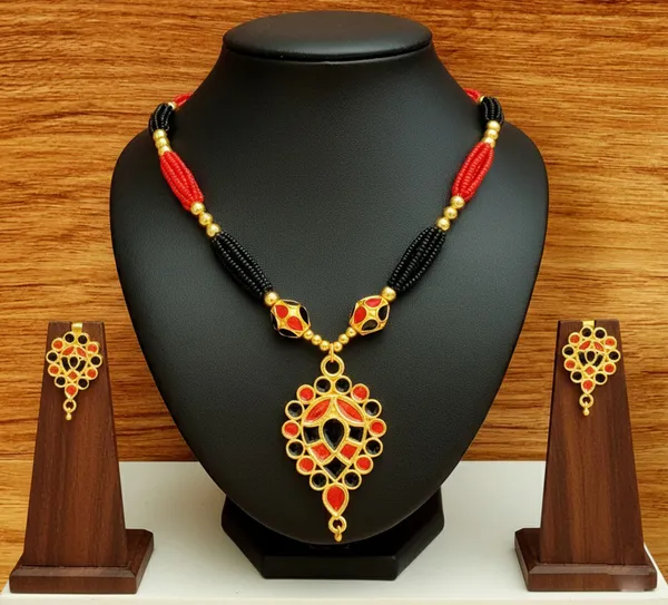 Assamese_Traditional_Red_Black_Dugdugi_Monimala_Tassel_Jewellery_Set