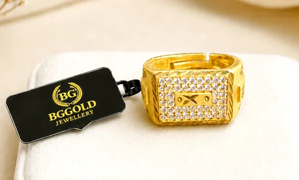 Premium_Gold_Plated_CZ_Studded_Royal_Men's_Ring