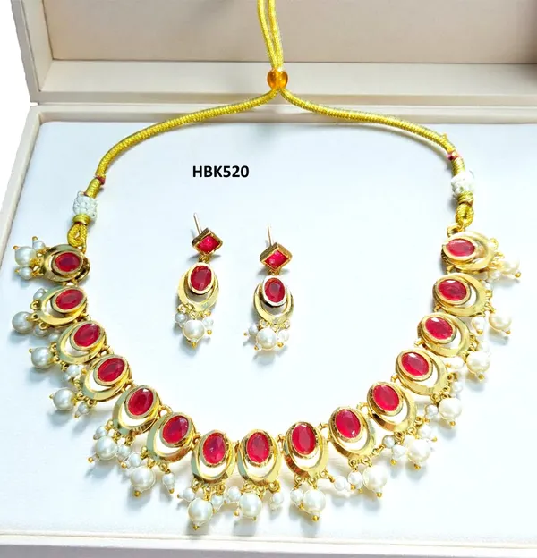 Balaji_Gold_Red_Rajasthani_Kundan_Combo_Jewellery_Set_For_Women