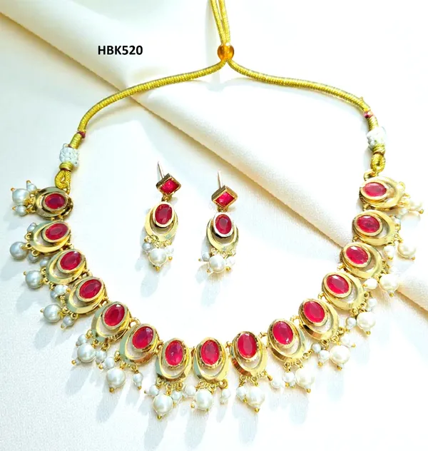 Balaji_Gold_Multicolour_Royal_Stone_Kundan_Choker_Necklace_Set_With_Pearls_For_Women