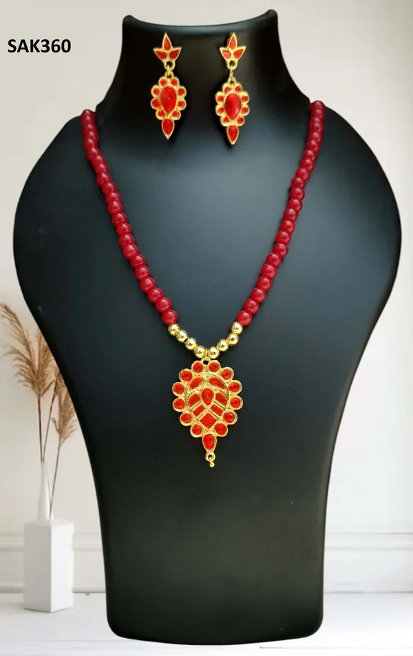 Assamese_Traditional_Copper_Based_Red_Dugdugi_Moni_Tassel_Jewellery_Set