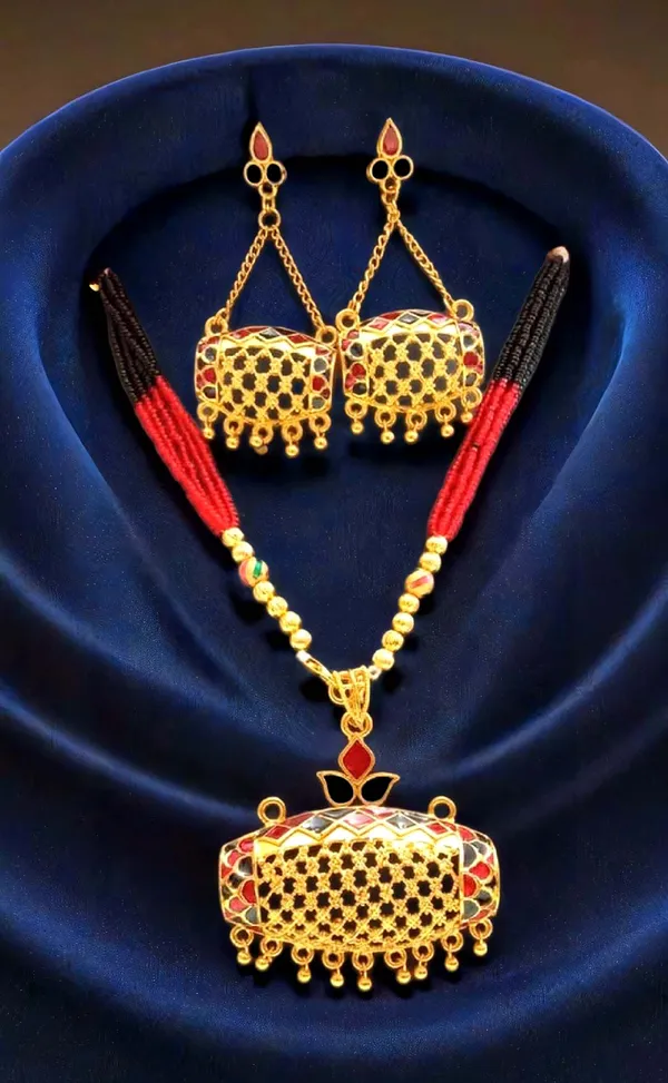 Assamese_Traditional_Red_Black_Dhulbiri_Jewellery_Set_For_Women_&_Girl